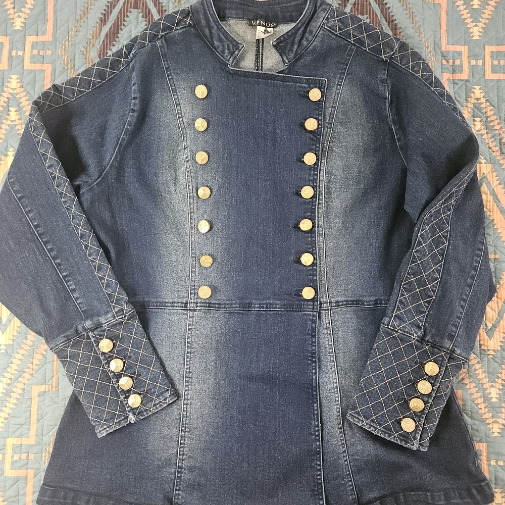 VENUS Double Breasted Denim Jacket with Gold Button Detail‎